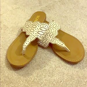 Xoxo sandal
